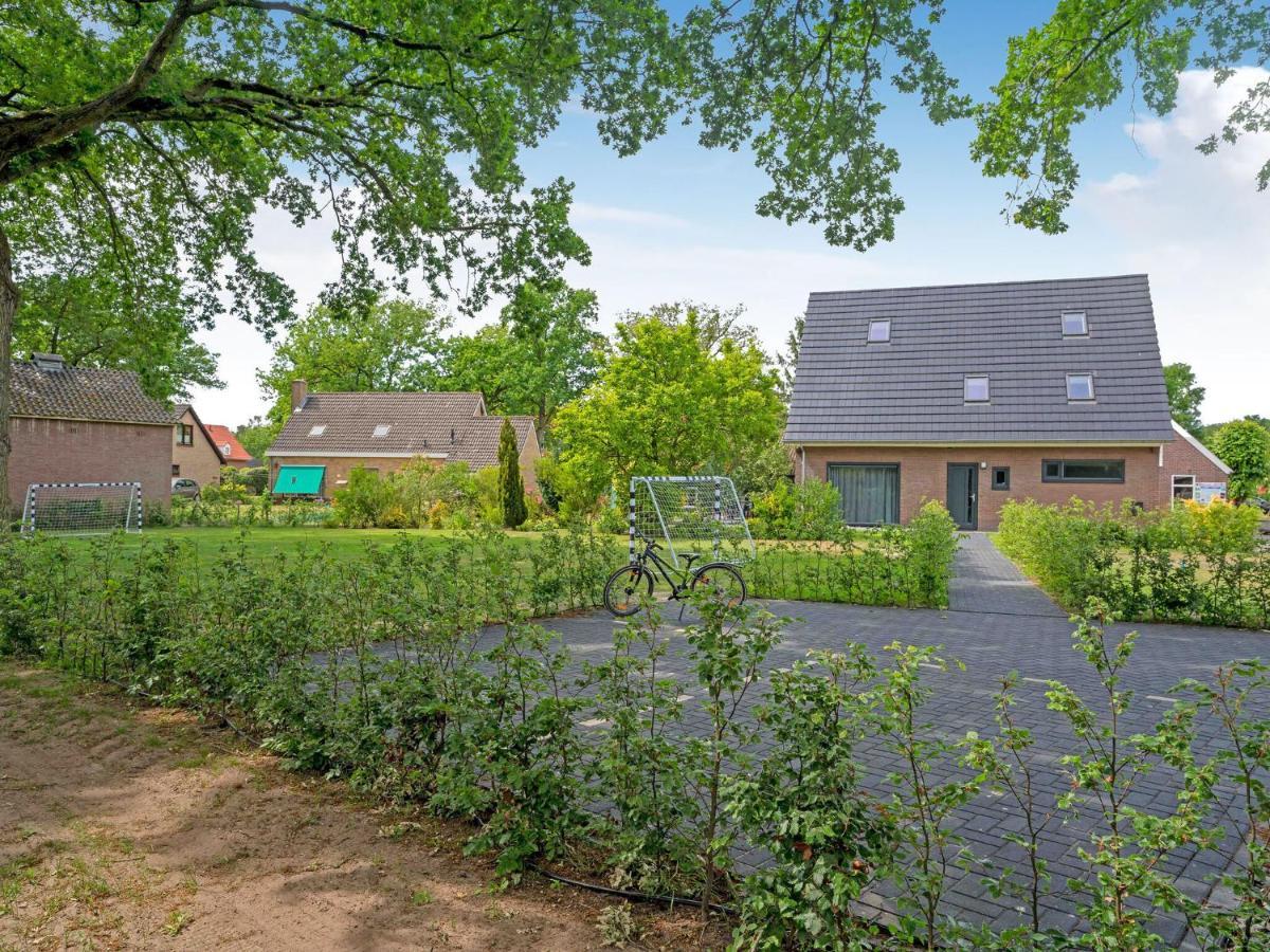 Charming Villa In Lemele With A Nice Garden Eksteriør billede