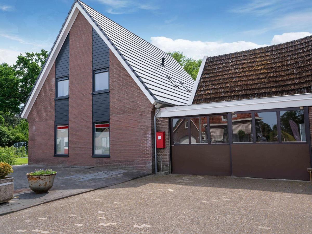 Charming Villa In Lemele With A Nice Garden Eksteriør billede